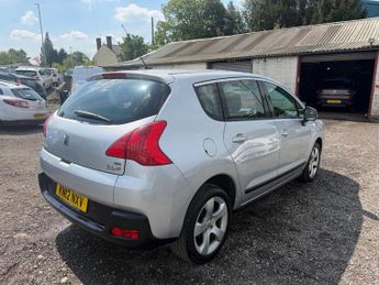 PEUGEOT 3008 1.6 e-HDi Active SUV 5dr Diesel EGC Euro 5 (s/s) (112 ps)