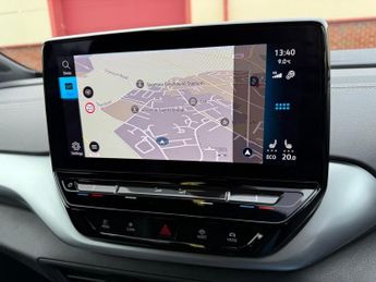 VOLKSWAGEN ID.4 Pure Performance 52kWh Style Auto 5dr