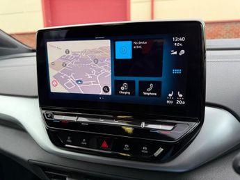 VOLKSWAGEN ID.4 Pure Performance 52kWh Style Auto 5dr
