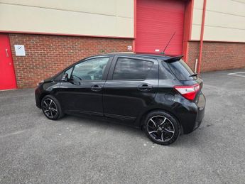 TOYOTA YARIS 1.5 VVT-h Design E-CVT Euro 6 (s/s) 5dr
