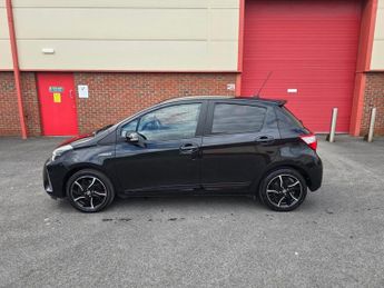 TOYOTA YARIS 1.5 VVT-h Design E-CVT Euro 6 (s/s) 5dr