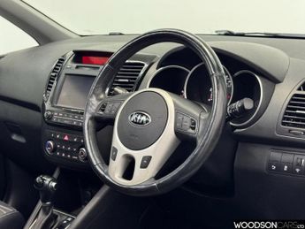 KIA VENGA 1.6 4 MPV 5dr Petrol Auto Euro 6 (123 bhp)