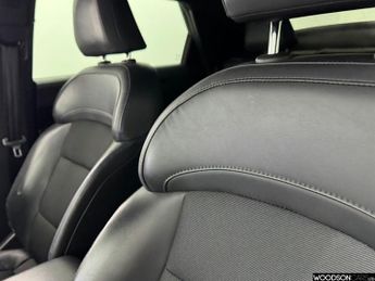 MG Mg4 64kWh Trophy Long Range Hatchback 5dr Electric Auto (203 ps)