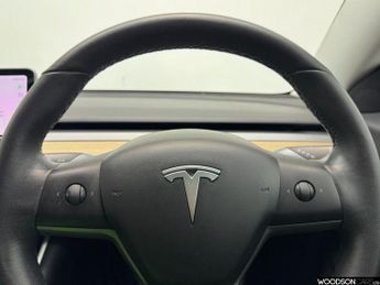 TESLA Model 3 (Dual Motor) Long Range Saloon 4dr Electric Auto 4WDE (346 ps)