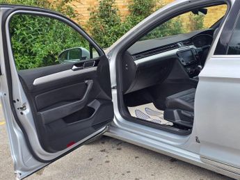VOLKSWAGEN PASSAT 1.4 TSI GTE Saloon 4dr Petrol Plug-in Hybrid DSG Euro 6 (s/s) (2