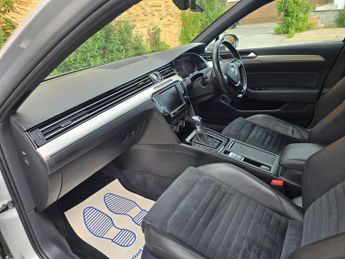 VOLKSWAGEN PASSAT 1.4 TSI GTE Saloon 4dr Petrol Plug-in Hybrid DSG Euro 6 (s/s) (2