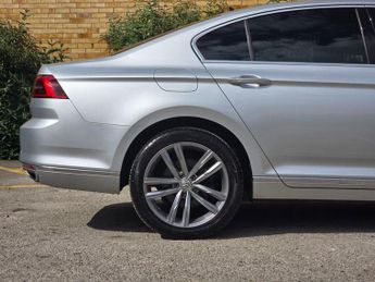 VOLKSWAGEN PASSAT 1.4 TSI GTE Saloon 4dr Petrol Plug-in Hybrid DSG Euro 6 (s/s) (2