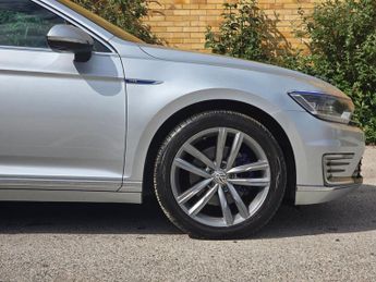 VOLKSWAGEN PASSAT 1.4 TSI GTE Saloon 4dr Petrol Plug-in Hybrid DSG Euro 6 (s/s) (2