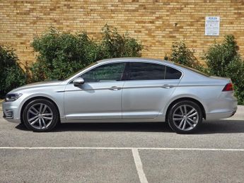 VOLKSWAGEN PASSAT 1.4 TSI GTE Saloon 4dr Petrol Plug-in Hybrid DSG Euro 6 (s/s) (2