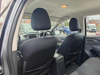 FIAT FULLBACK 2.4D SX Pickup Double Cab 4dr Diesel Manual 4WD Euro 6 (s/s) (Eu