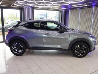 NISSAN JUKE 1.6 N-Connecta SUV 5dr Petrol Hybrid Auto Euro 6 (143 ps)