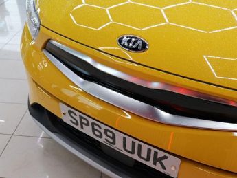 KIA STONIC 1.0 T-GDi 4 SUV 5dr Petrol DCT Euro 6 (s/s) (118 bhp)