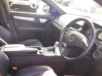 MERCEDES-BENZ C-CLASS 1.8 C180K Sport Saloon 4dr Petrol Auto Euro 4 (156 ps)
