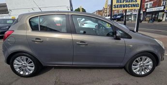 VAUXHALL CORSA AUTOMATIC 1.4 16V SE Hatchback 5dr Petrol Auto Euro 5 (100 ps)