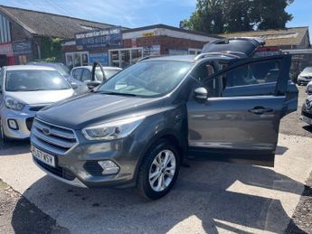 Ford Kuga 1.5 TDCi Titanium SUV 5dr Diesel Manual Euro 6 (s/s) (120 ps)