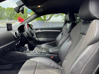 AUDI A3 1.4 TFSI S line Hatchback 3dr Petrol S Tronic Euro 5 (s/s) (122 
