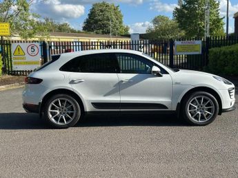 PORSCHE MACAN 3.0 TD V6 S SUV 5dr Diesel PDK 4WD Euro 6 (s/s) (258 ps)