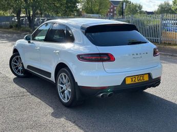 PORSCHE MACAN 3.0 TD V6 S SUV 5dr Diesel PDK 4WD Euro 6 (s/s) (258 ps)