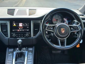 PORSCHE MACAN 3.0 TD V6 S SUV 5dr Diesel PDK 4WD Euro 6 (s/s) (258 ps)