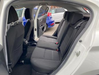 FIAT TIPO 1.6 MultiJetII Lounge Hatchback 5dr Diesel Manual Euro 6 (s/s) (