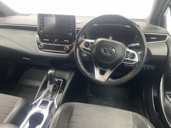 TOYOTA COROLLA 2.0 VVT-h Excel Hatchback 5dr Petrol Hybrid CVT Euro 6 (s/s) (18