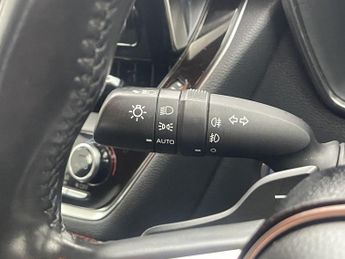 TOYOTA COROLLA 2.0 VVT-h Excel Hatchback 5dr Petrol Hybrid CVT Euro 6 (s/s) (18