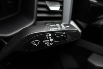 AUDI A1 1.5 TFSI 35 S line Sportback 5dr Petrol S Tronic Euro 6 (s/s) (1