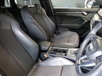 AUDI Q3 1.5 TFSI CoD 35 S line SUV 5dr Petrol S Tronic Euro 6 (s/s) (150