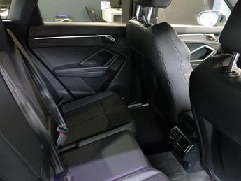 AUDI Q3 1.5 TFSI CoD 35 S line SUV 5dr Petrol S Tronic Euro 6 (s/s) (150