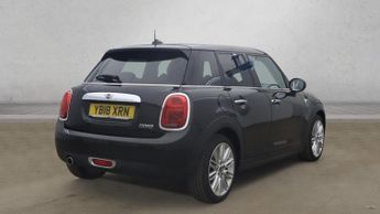 MINI HATCH 1.5 Cooper Hatchback 5dr Petrol Steptronic Euro 6 (s/s) (136 ps)