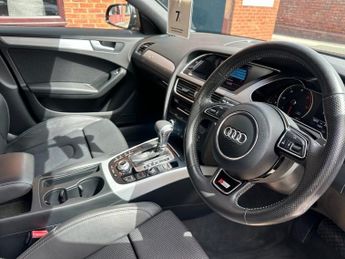AUDI A4 3.0 TDI V6 S line Saloon 4dr Diesel S Tronic quattro Euro 5 (s/s