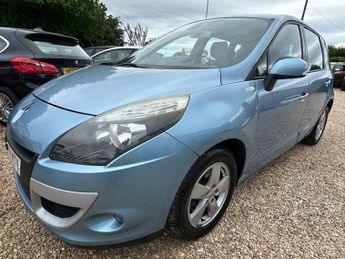 Renault Scenic 2.0 VVT Dynamique TomTom MPV 5dr Petrol CVT Euro 5 (140 ps)