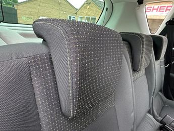RENAULT SCENIC 2.0 VVT Dynamique TomTom MPV 5dr Petrol CVT Euro 5 (140 ps)