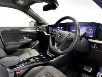 VAUXHALL MOKKA ELECTRIC 50kWh Ultimate SUV 5dr Electric Auto (136 ps)