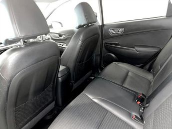 HYUNDAI KONA 64kWh Premium SE SUV 5dr Electric Auto (7kW Charger) (204 ps)