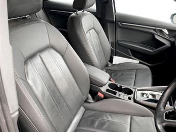 AUDI A3 1.4 TFSIe 40 Sport Sportback 5dr Petrol Plug-in Hybrid S Tronic 