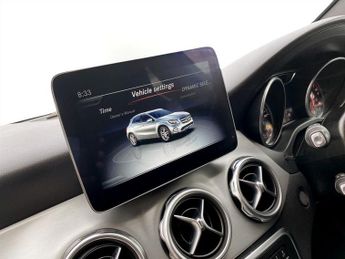MERCEDES-BENZ GLA 1.6 GLA180 AMG Line Edition SUV 5dr Petrol 7G-DCT Euro 6 (s/s) (
