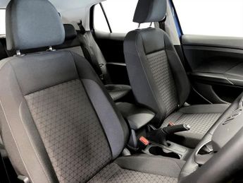 VOLKSWAGEN T-CROSS 1.0 TSI SE SUV 5dr Petrol DSG Euro 6 (s/s) (110 ps)