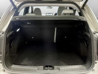FIAT 600e 54kWh La Prima SUV 5dr Electric Auto (156 ps)