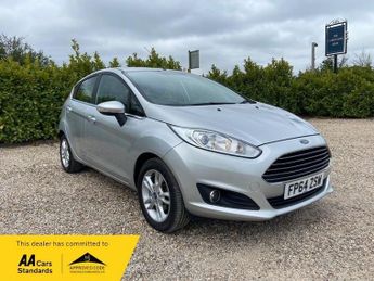 Ford Fiesta 1.25 Zetec Hatchback 5dr Petrol Manual Euro 5 (82 ps)