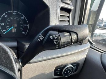 FORD TRANSIT CUSTOM 1.0 340 EcoBoost 13.6kWh Trend Auto L1 H1 Euro 6 5dr