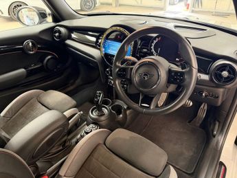 MINI HATCH 2.0 Cooper S Sport Hatchback 3dr Petrol Steptronic Euro 6 (s/s) 