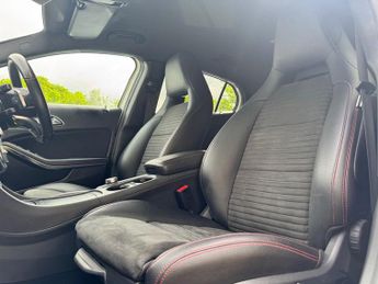 MERCEDES-BENZ GLA 2.1 GLA220d AMG Line (Premium) SUV 5dr Diesel 7G-DCT 4MATIC Euro