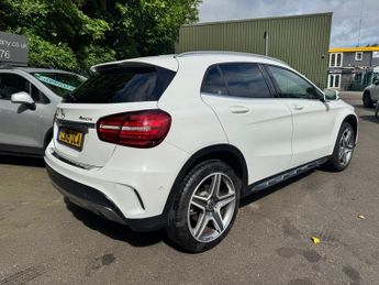 MERCEDES-BENZ GLA 2.1 GLA220d AMG Line (Premium) SUV 5dr Diesel 7G-DCT 4MATIC Euro