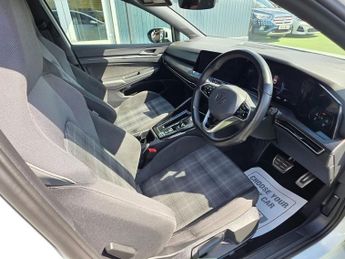 VOLKSWAGEN GOLF 2.0 TDI GTD Hatchback 5dr Diesel DSG Euro 6 (s/s) (200 ps)