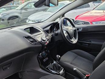 FORD FIESTA 1.0T EcoBoost Titanium Hatchback 3dr Petrol Manual Euro 5 (s/s) 