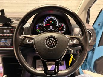 VOLKSWAGEN e-up! 36.8kWh e-up! Hatchback 5dr Electric Auto (82 ps)