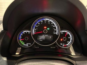 VOLKSWAGEN e-up! 36.8kWh e-up! Hatchback 5dr Electric Auto (82 ps)