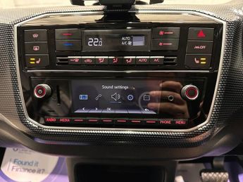 VOLKSWAGEN e-up! 36.8kWh e-up! Hatchback 5dr Electric Auto (82 ps)