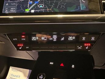 AUDI Q4 E-TRON 40 S line SUV 5dr Electric Auto 82kWh (204 ps)